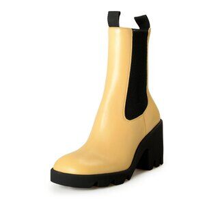 Burberry Women's "Stride Chelsea" Leather Heeled Booties Shoes US 9 EUR 39